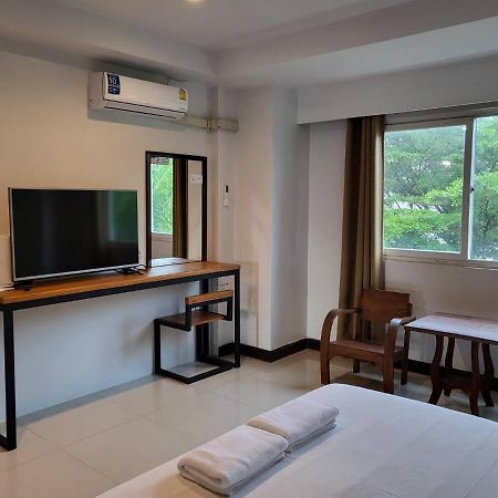 The Square Rayong Hotel Ngoại thất bức ảnh