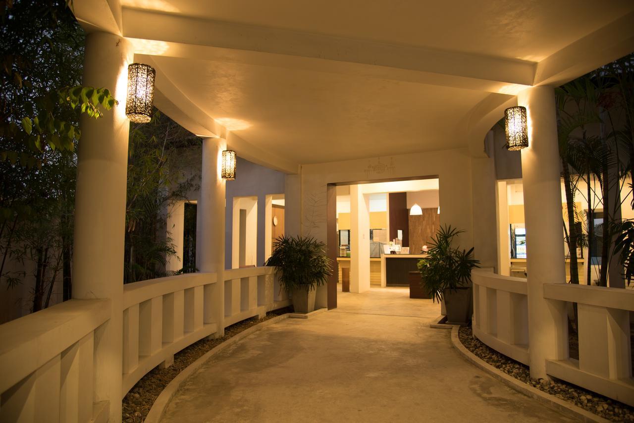 The Square Rayong Hotel Ngoại thất bức ảnh